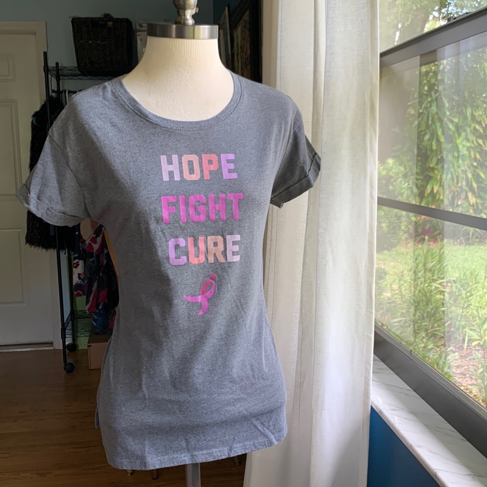 Gray “Hope, Fight, Cure” tee Susan G Komen